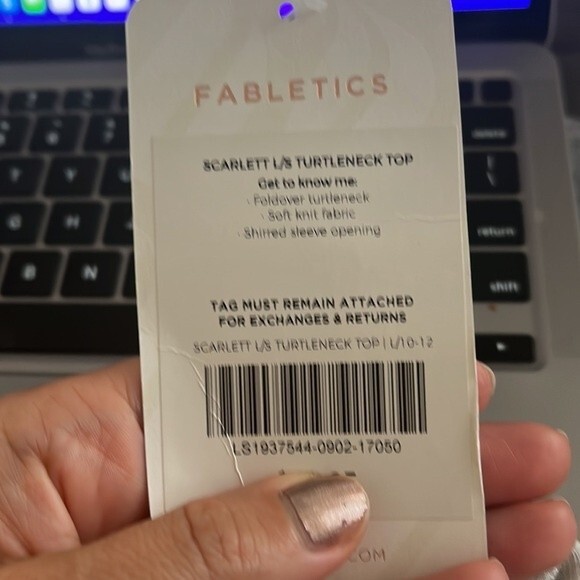 Fabletics Scarlett L/S Turtleneck Top in Light Grey Heather L NWT - Picture 6 of 6